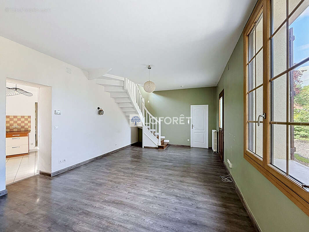 Maison Bois Guillaume 5 pièce(s) 109 m2 - photo 6