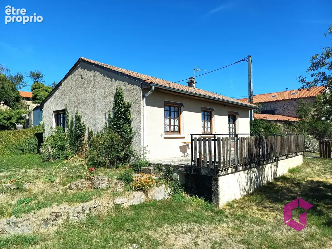 Photo Maison à Tiranges au prix de 94 000€
