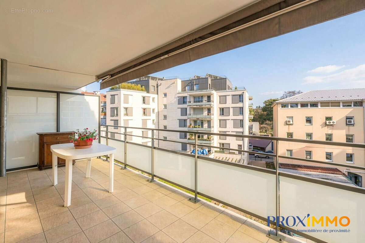 Appartement à VOIRON
