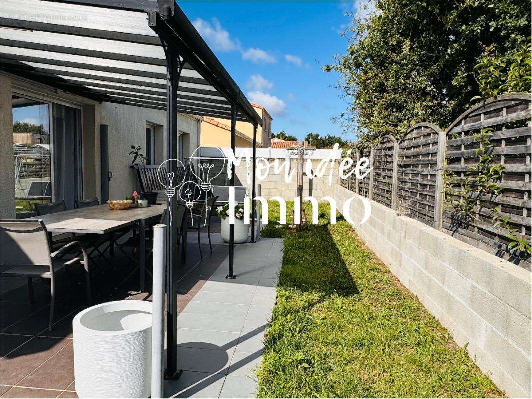 Maison à LA CHEVROLIERE