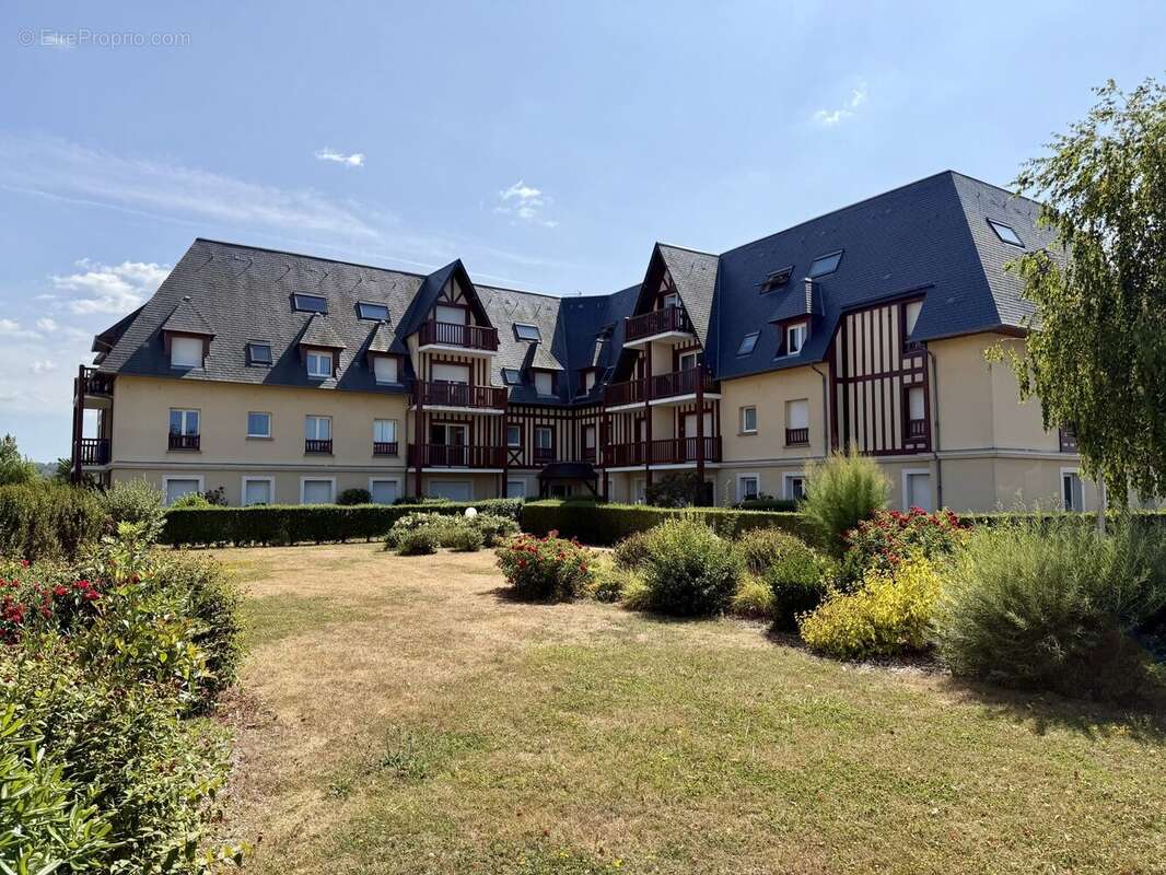 Appartement à BLONVILLE-SUR-MER
