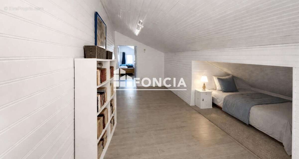 Appartement à MESCHERS-SUR-GIRONDE