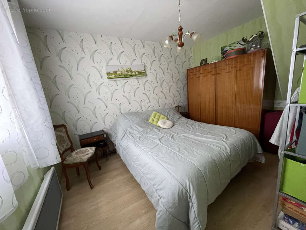 Maison à SAINTE-GENEVIEVE