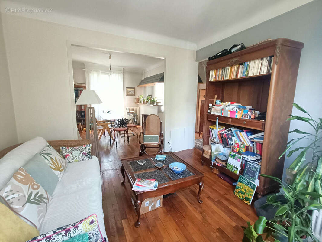 Maison à VILLEMOMBLE