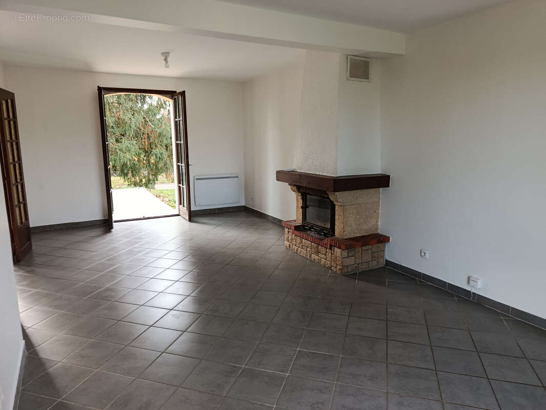 Maison à CHAMBEUGLE