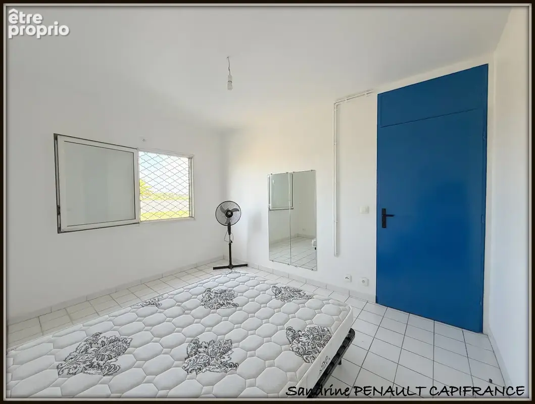 A vendre a kourou (guyane francaise) un bel appartement t4 de 77 m² en residence - au prix de 170 000 € - photo 7