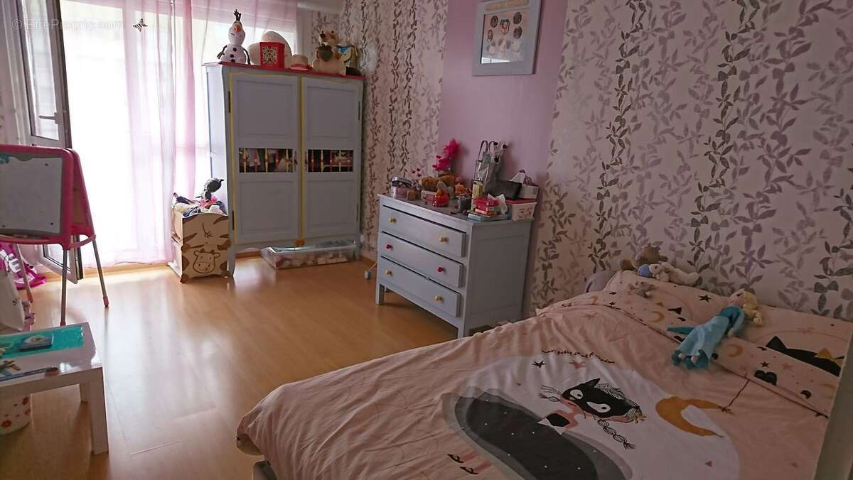 A vendre : T3, Orleans sud, la Source, proche université et
