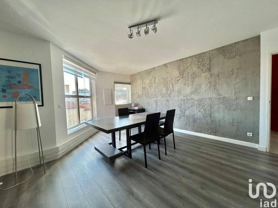 Photo 1 - Commerce à PERPIGNAN