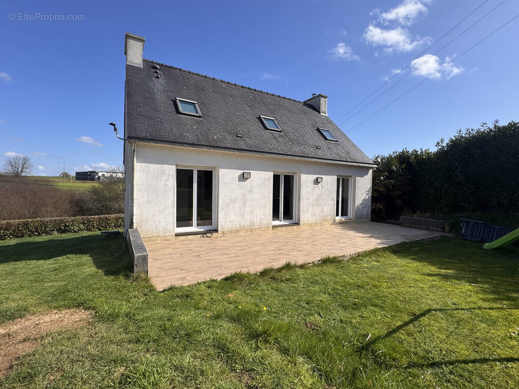 Maison à PLABENNEC
