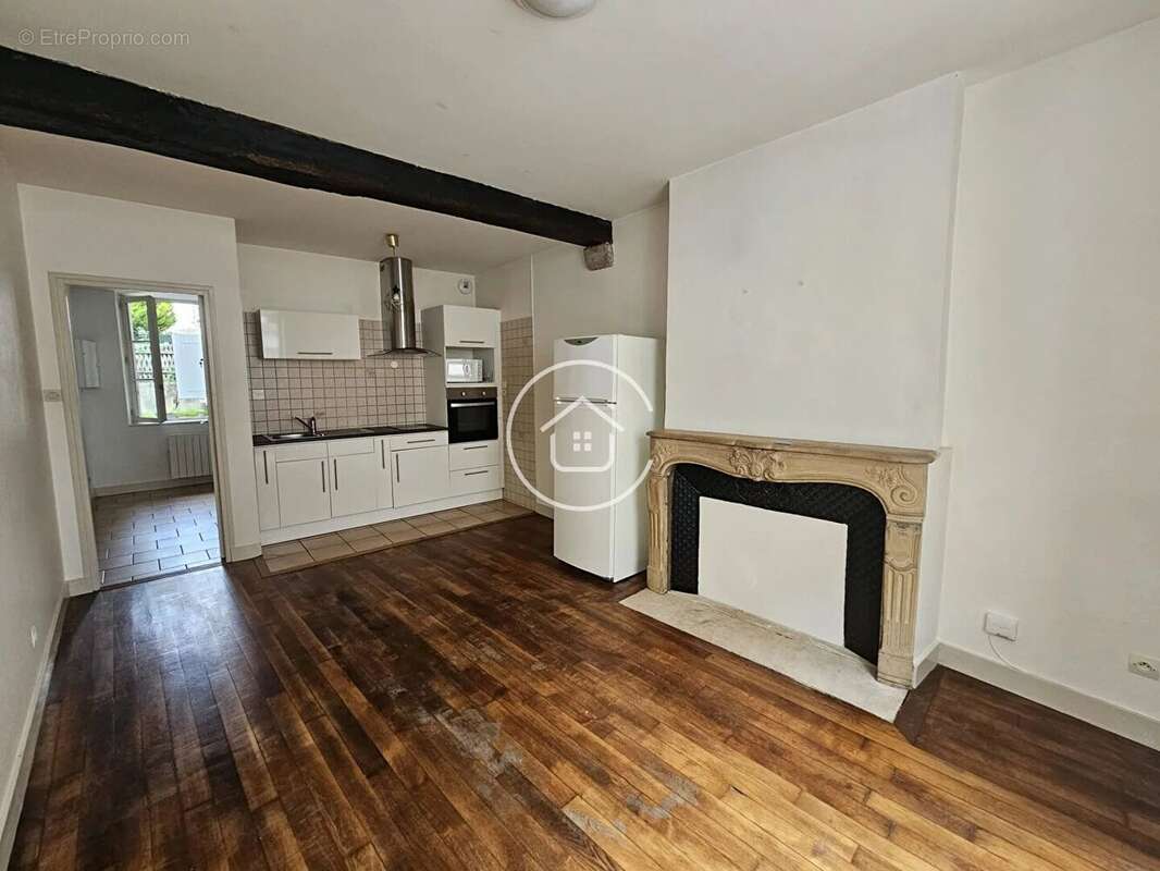 Appartement  type 2 Centre ville - photo 2