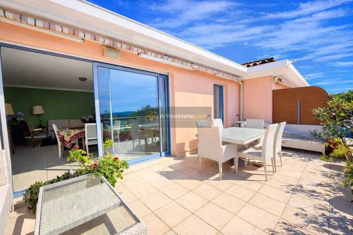 Appartement à SAINT-RAPHAEL