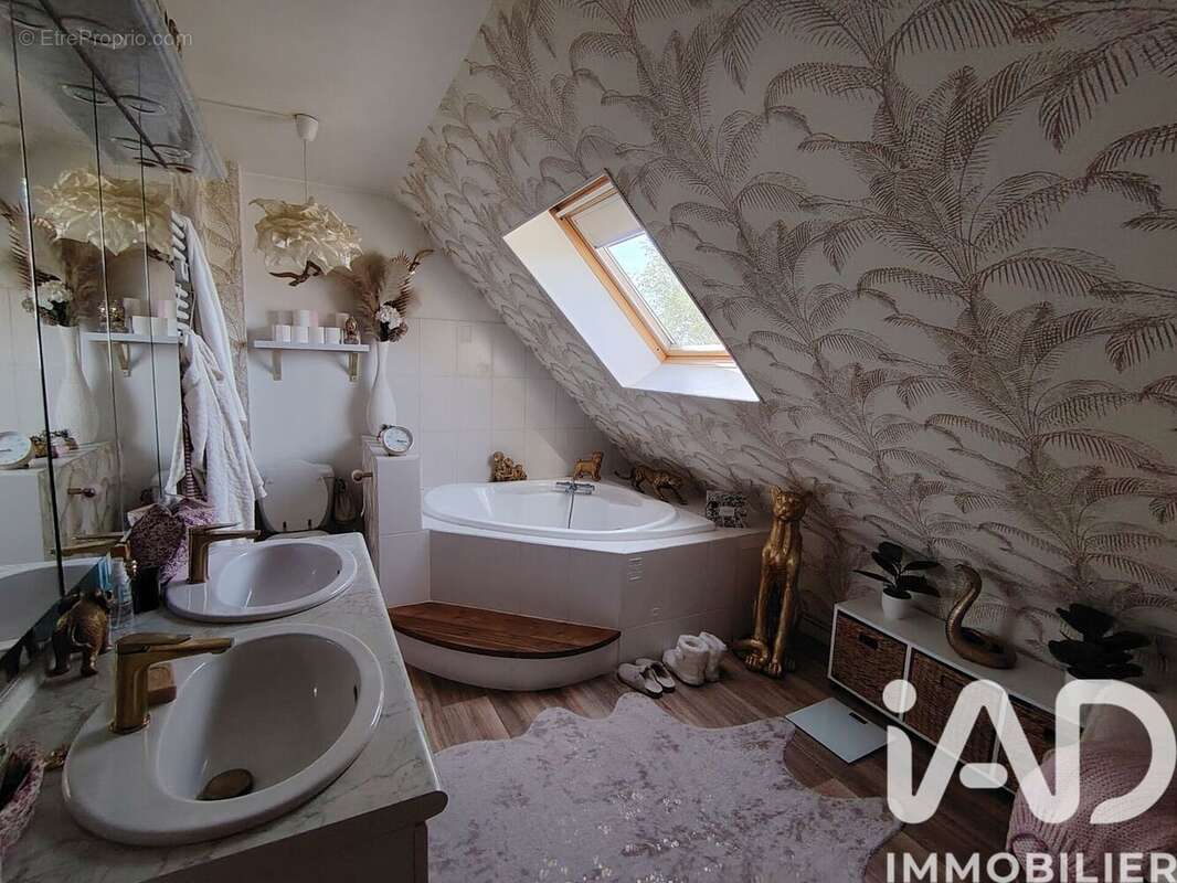Maison 120 m² à Etreville  - photo 8