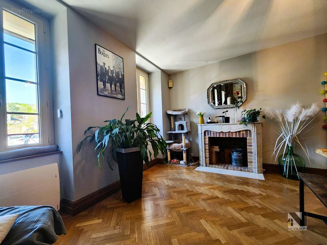 n°5 - Maison à NEXON