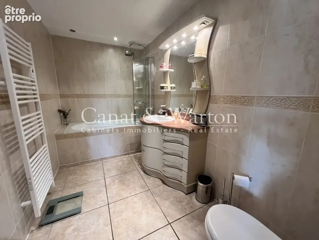 Gassin proche de la croix valmer: villa avec piscine & garage - photo 9