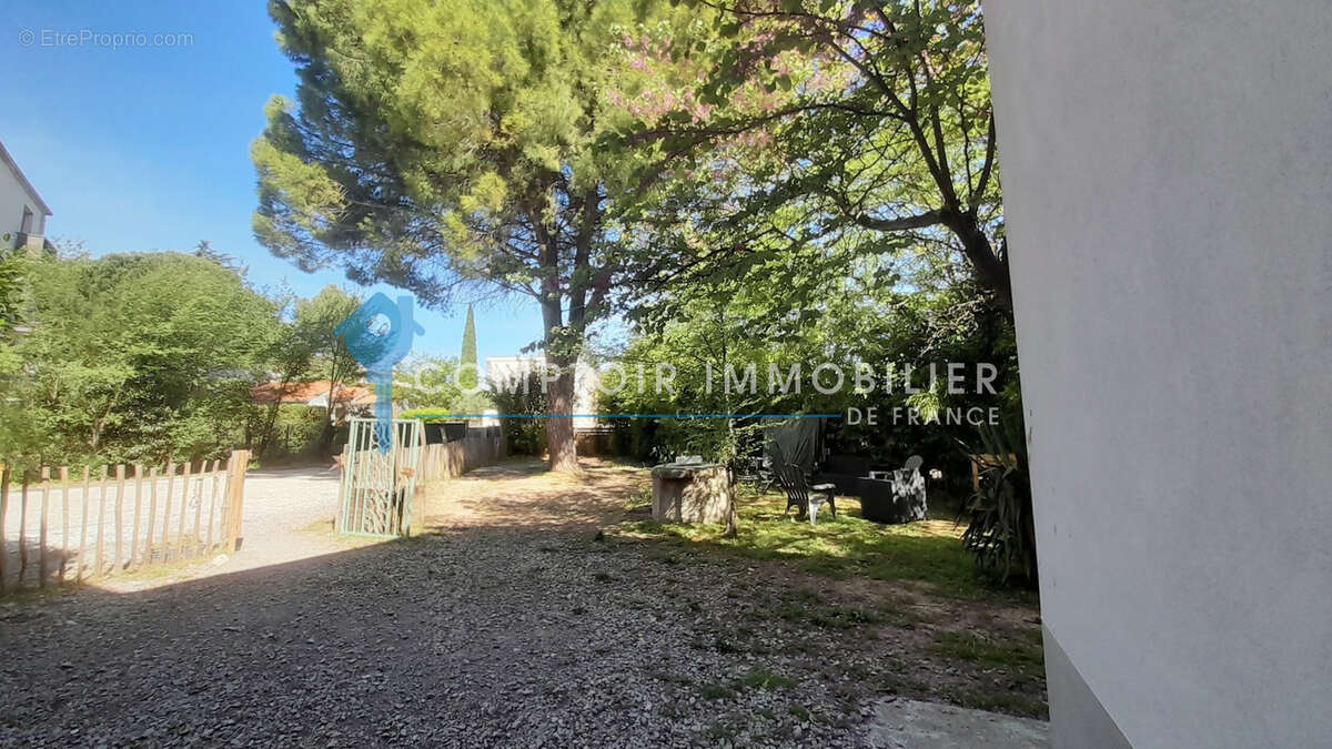 Dépt Hérault (34), à vendre MONTPELLIER Appartement T4 de 87m2 - Jardin de 410m2 - Terrasse de 22m2 - Garage - photo 5