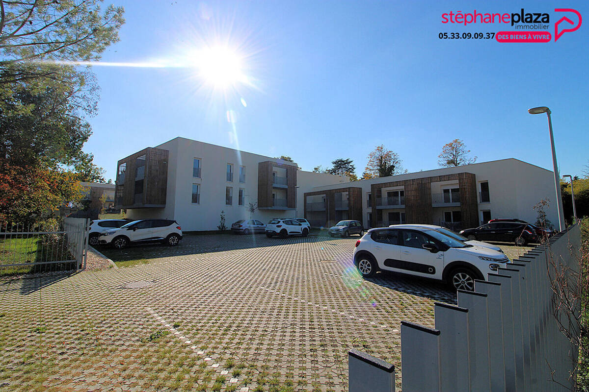 Appartement à CAMBLANES-ET-MEYNAC