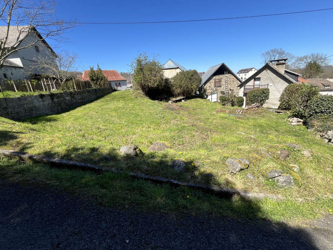 Terrain à POUEYFERRE