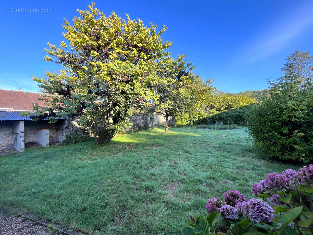 Maison à LA LOUPE