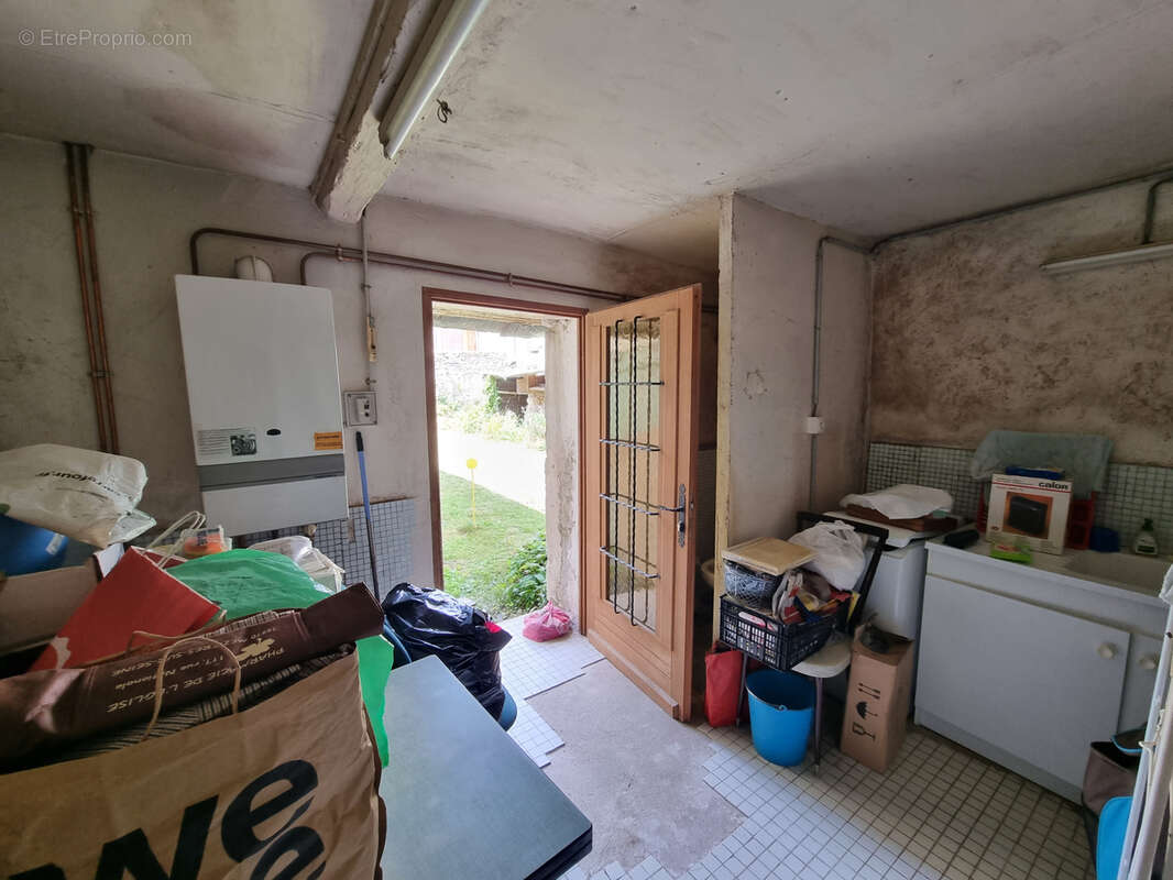 Maison à MEZIERES-SUR-SEINE