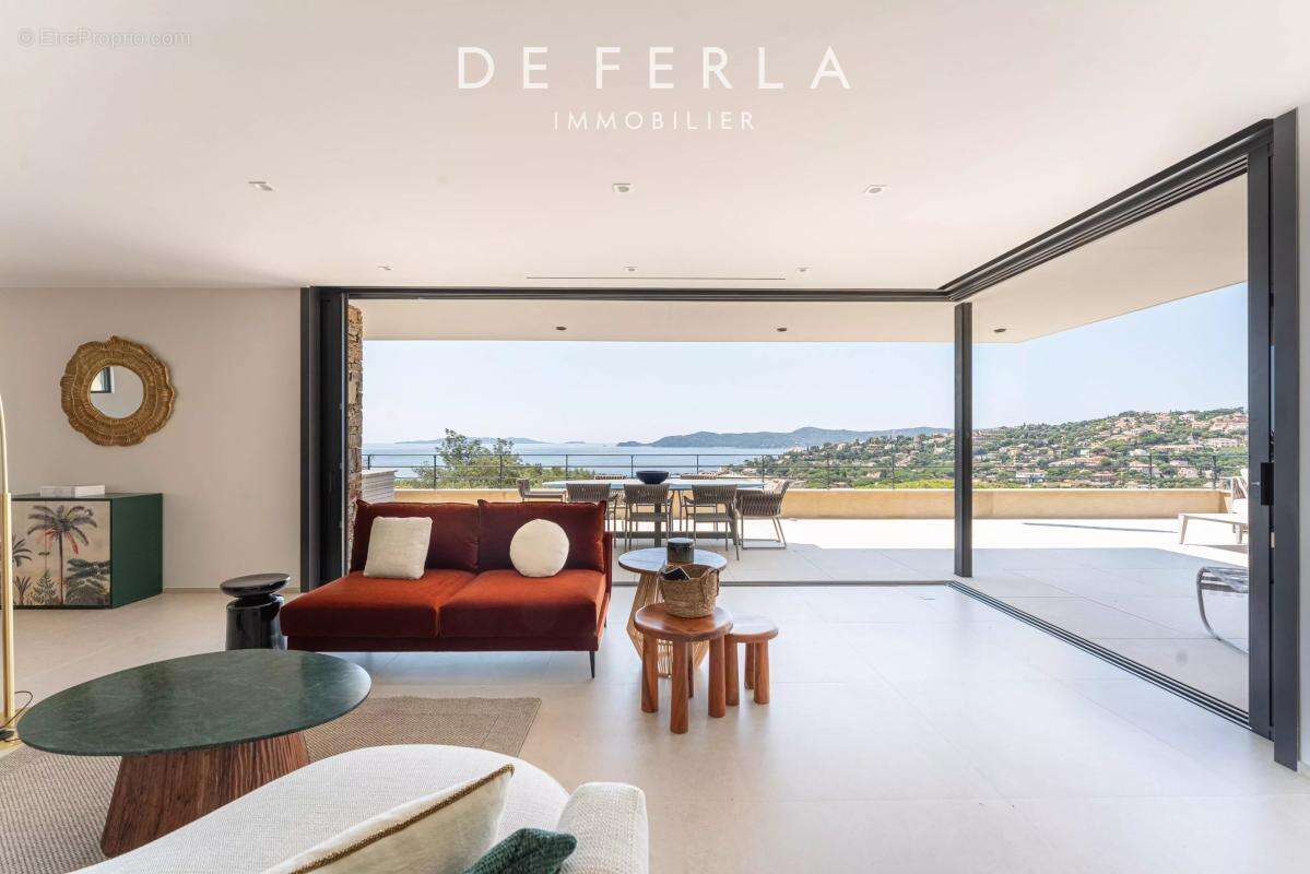 Appartement à LE LAVANDOU