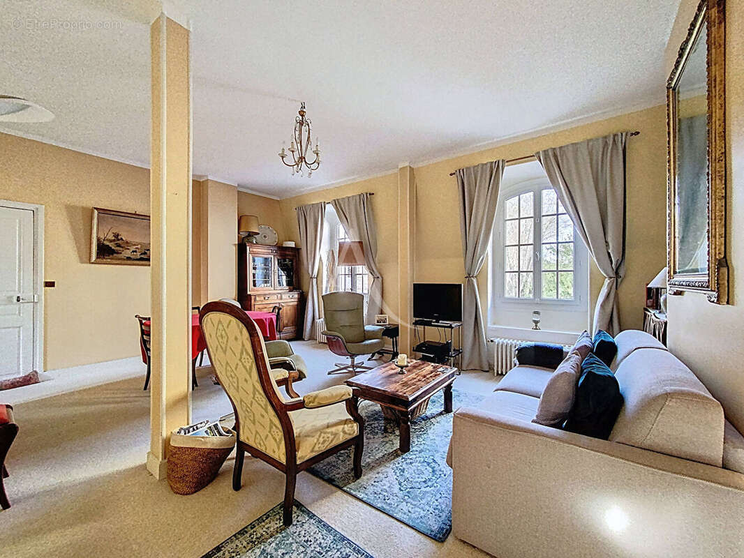 Appartement à SAINT-GERMAIN-EN-LAYE