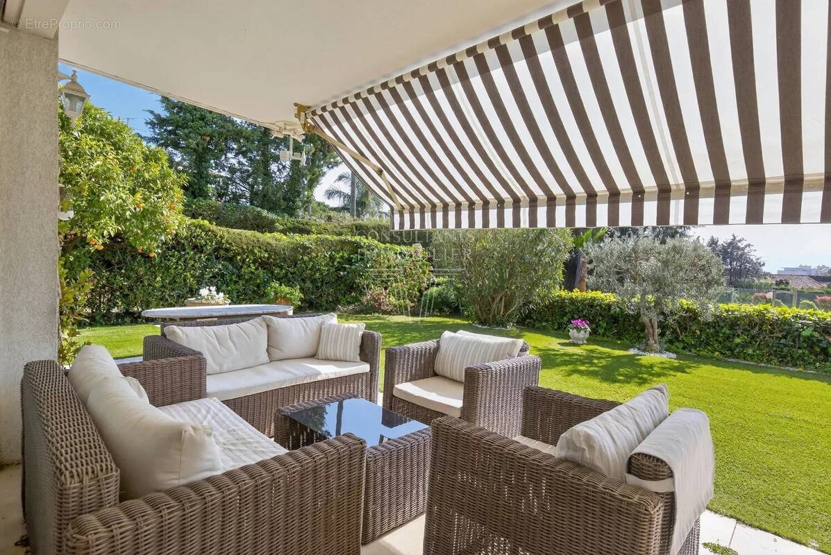 Appartement à CANNES