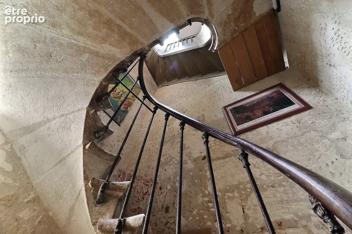 Maison d'hôtes à vendre quartier historique - photo 9