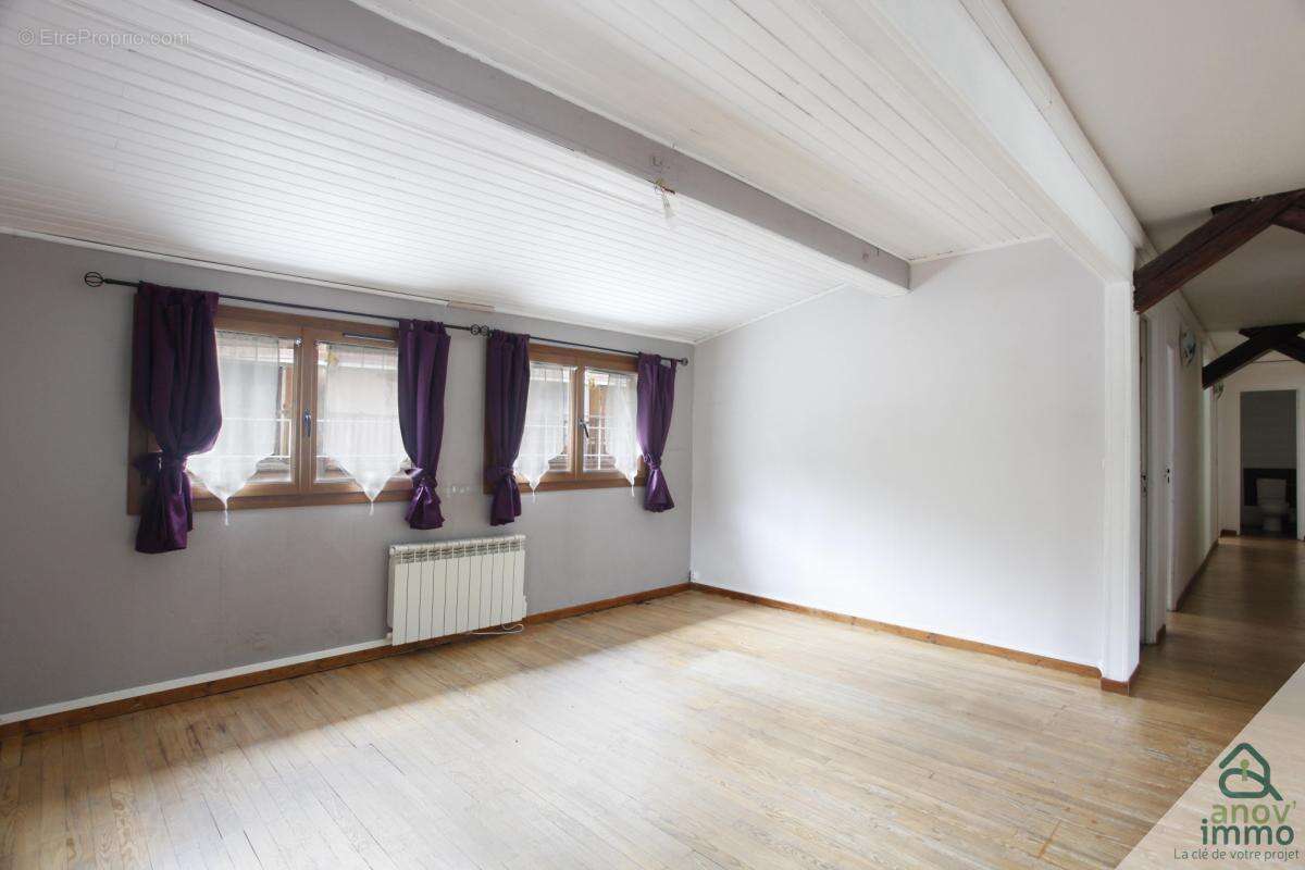 Appartement à REALLON