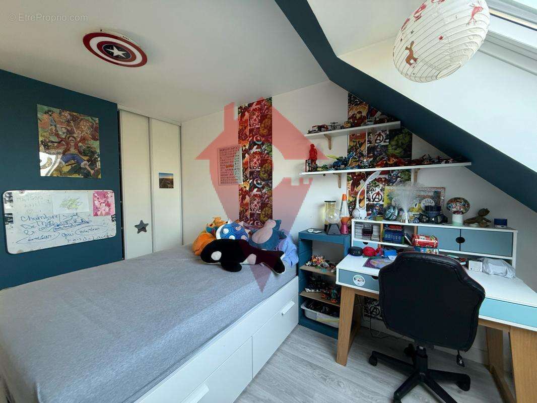 Maison à MORAINVILLIERS