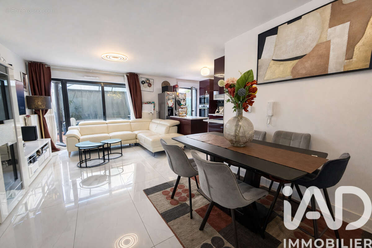 Photo 4 - Appartement à CHAMPIGNY-SUR-MARNE