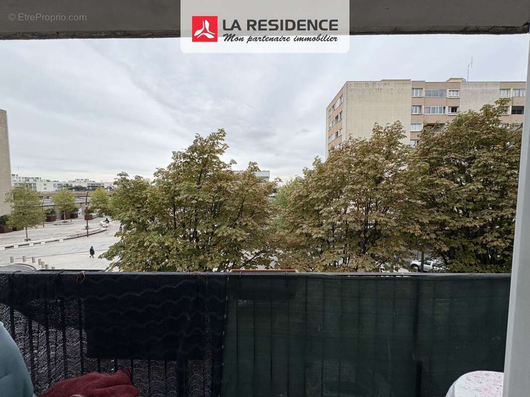 Appartement à GARGES-LES-GONESSE