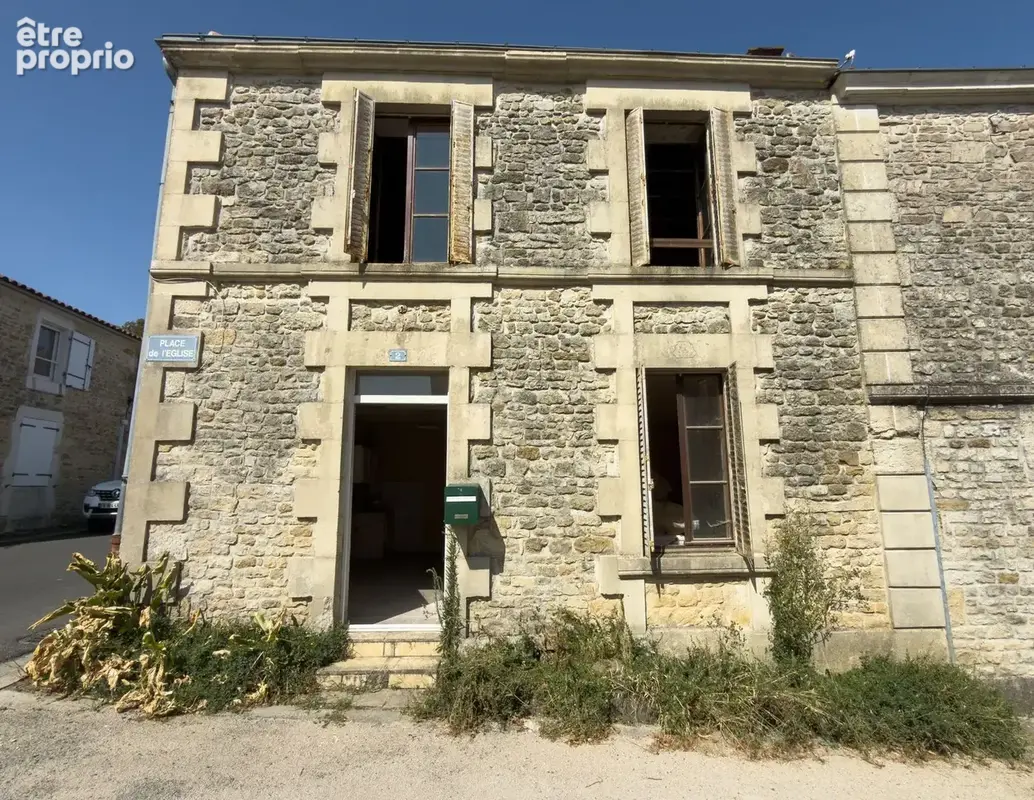 Façade