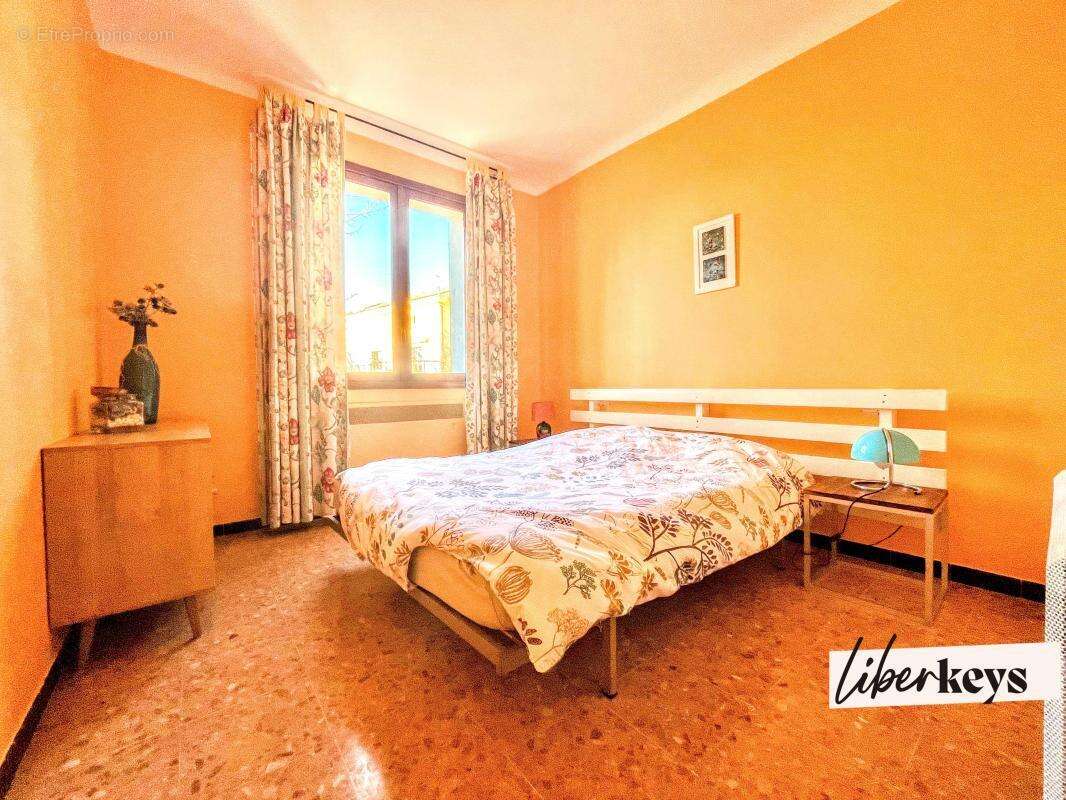 Maison à GREOUX-LES-BAINS