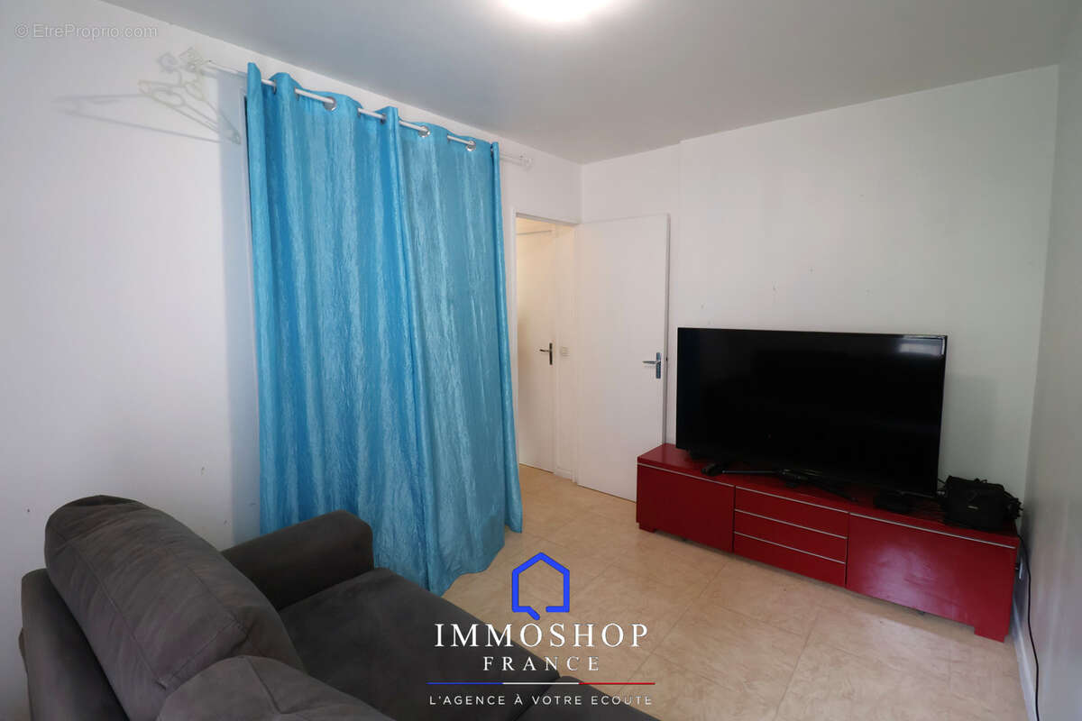 Appartement à MARSEILLE-12E
