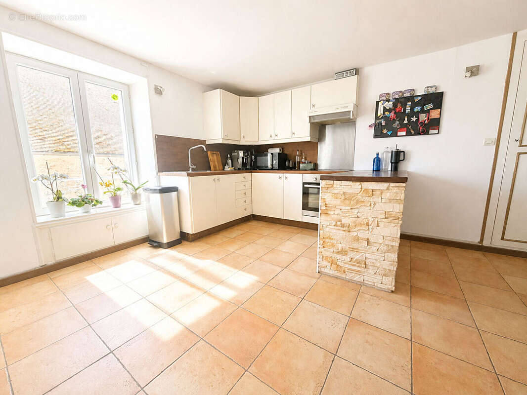 Appartement à LA VILLE-DU-BOIS