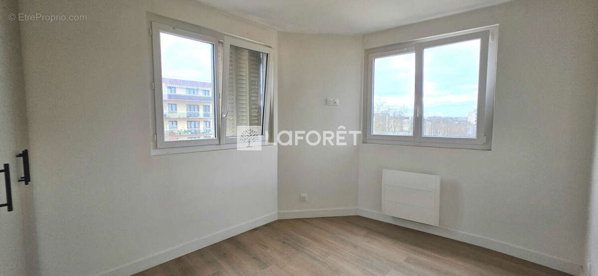 Appartement à LE BOURGET