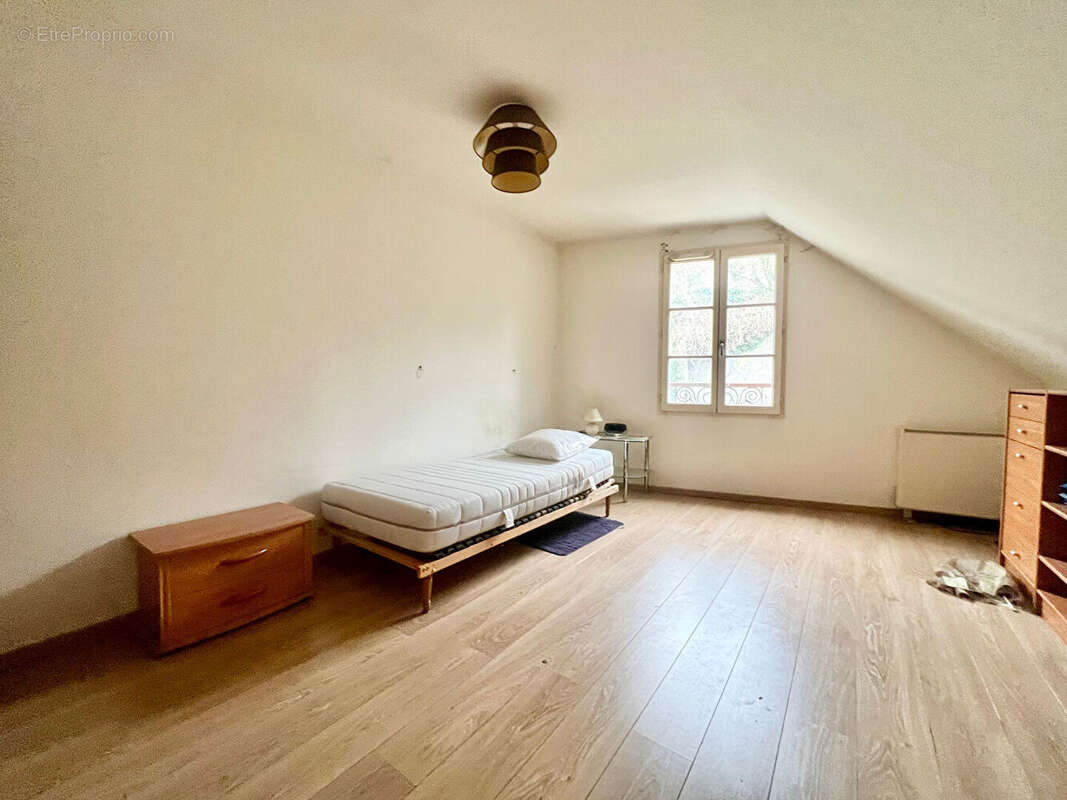 Maison à CONFLANS-SAINTE-HONORINE