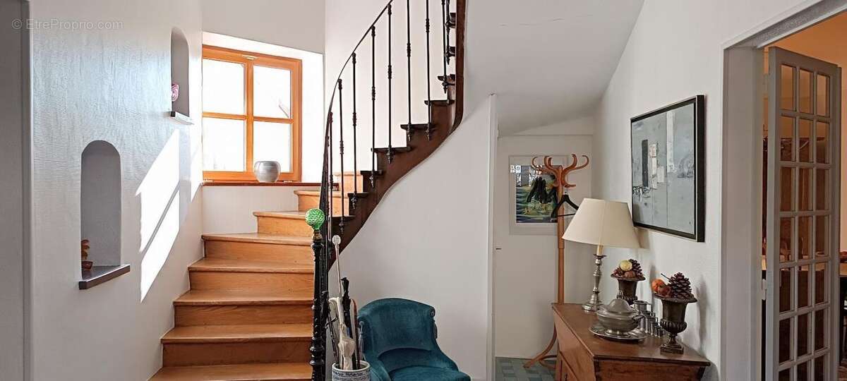 Maison à vendre 6 pièces SAUVAGNAT SAINTE MARTHE (63) - photo 6