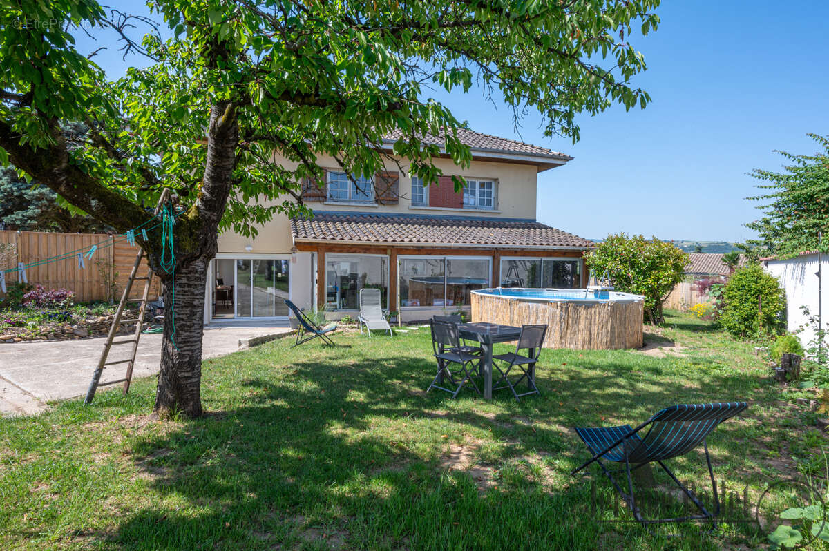 Appartement à CHASSE-SUR-RHONE