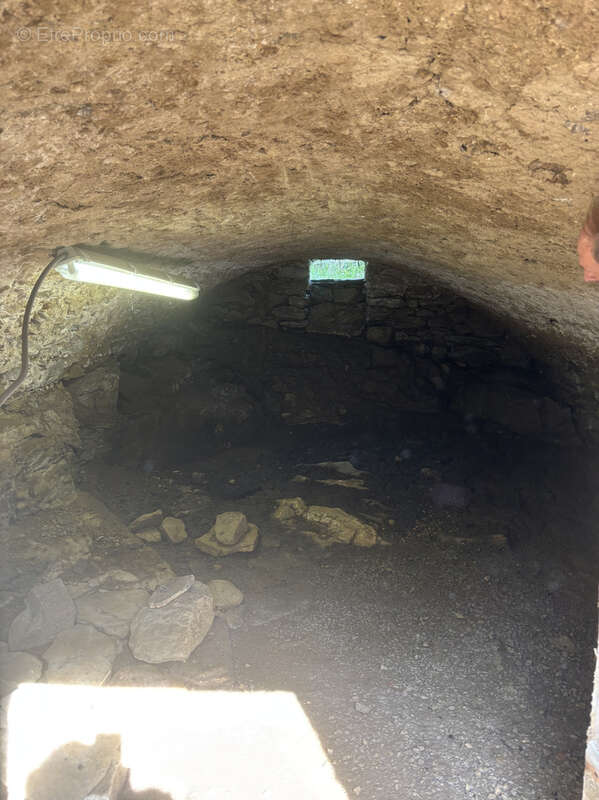 Maison à BELLENAVES