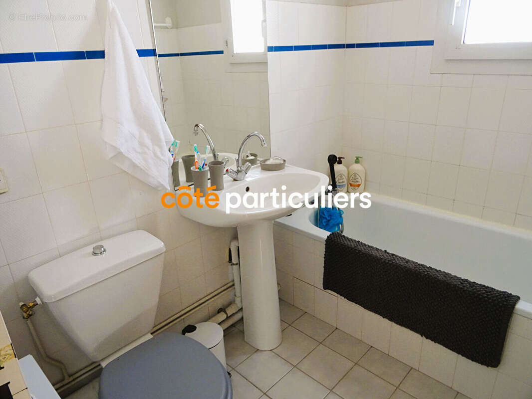 Appartement à PEROLS