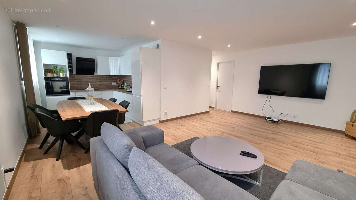 Appartement à CLUSES