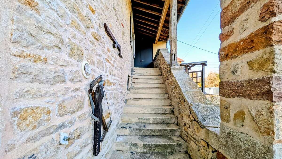 Maison à UCHIZY