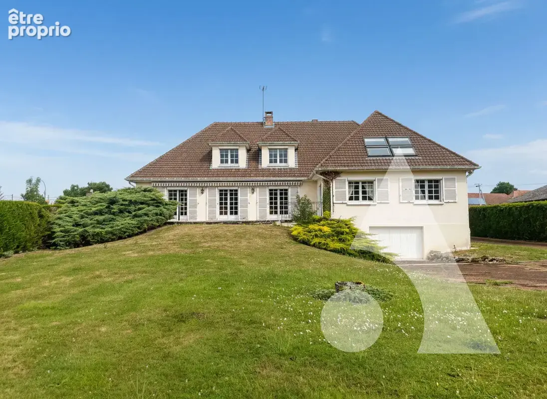 Maison Fontaine Les Grès 8 pièce(s) 295 m2 6 chambres - photo 4