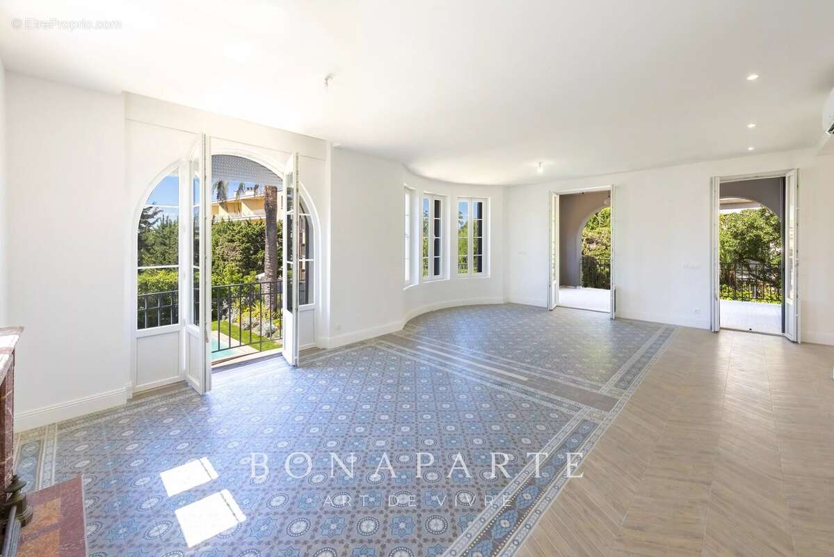 Maison à SAINT-RAPHAEL