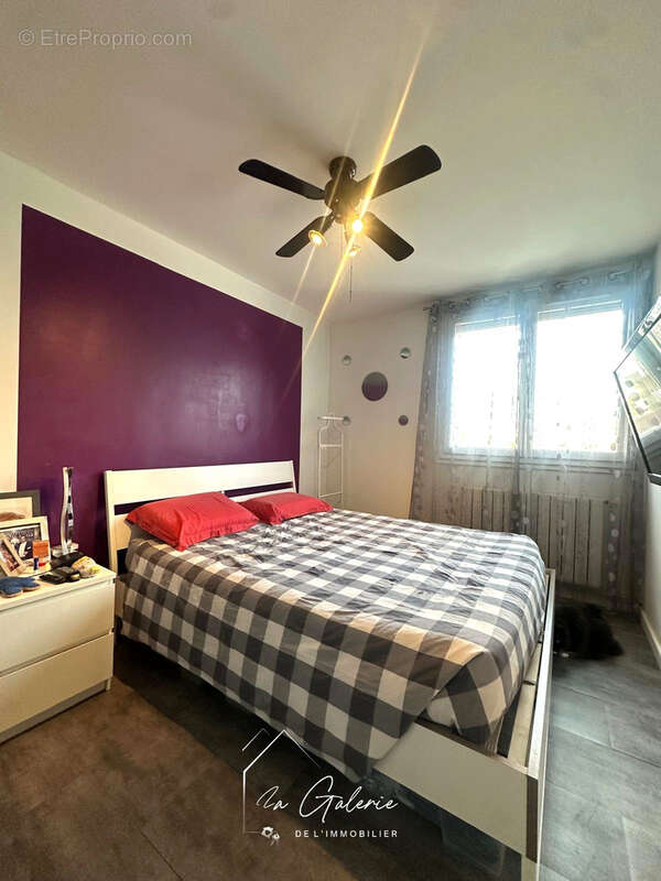 Appartement à SAINT-MARTIN-D'HERES