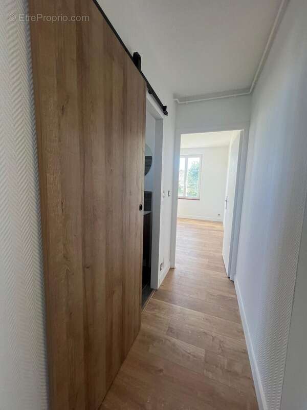 Appartement à SAINT-CYR-SUR-LOIRE