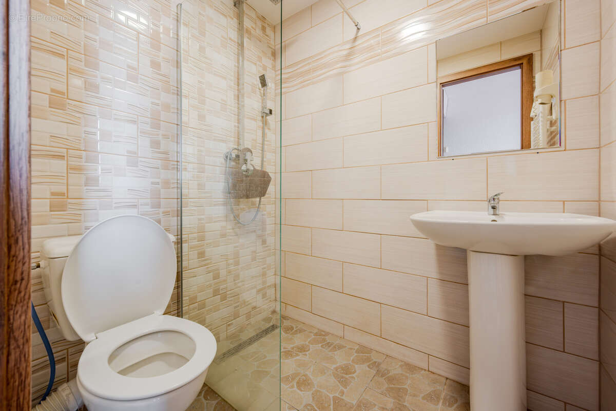 Appartement à LA VALETTE-DU-VAR