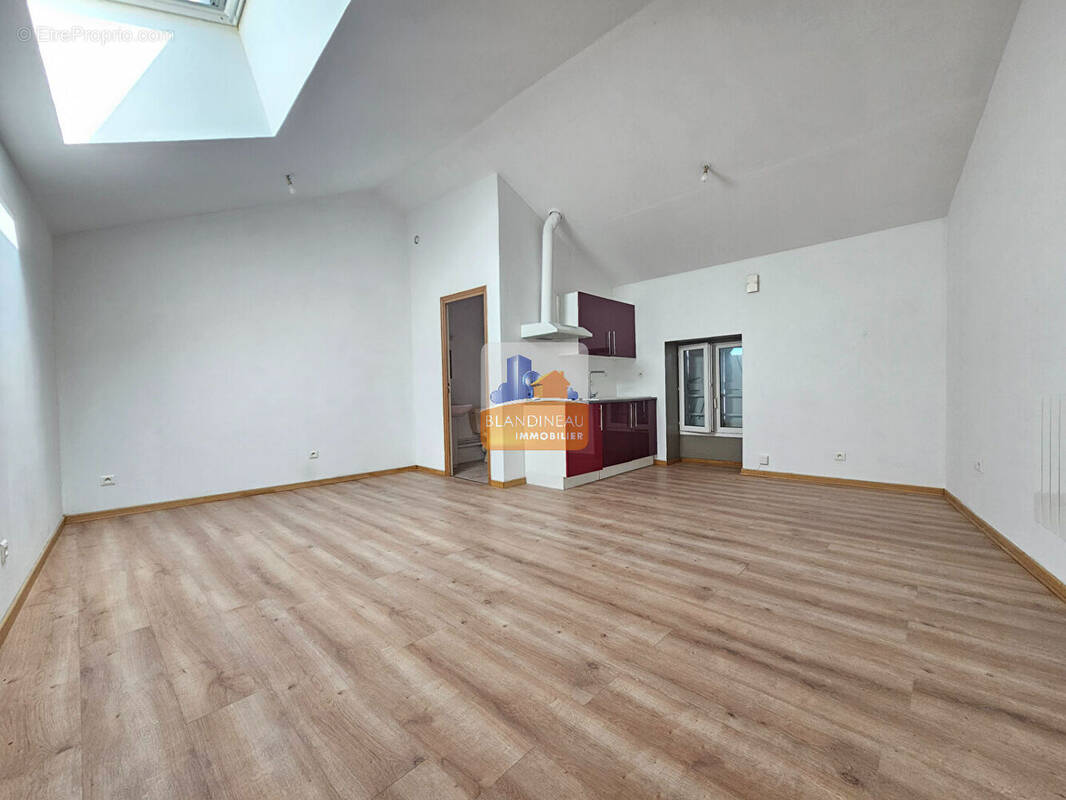 Appartement à BOUGUENAIS