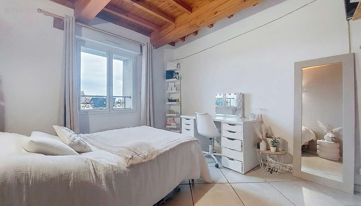 Appartement à HEYRIEUX